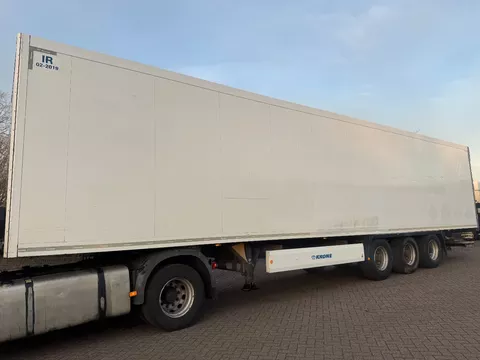 Krone 3-Ass gesloten oplegger APK 12-2025 Geisoleerde oplegger