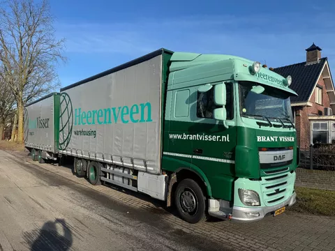 DAF XF 440 6 x 2 Volumencombi