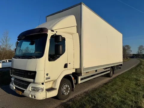 DAF LF 250 Bakwagen Handgeschakeld