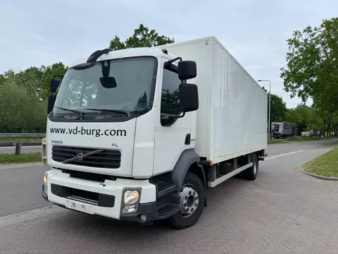Volvo 240 FL Bakwagen Handgeschakeld