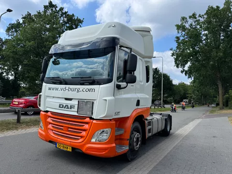 DAF 400 CF Spacecab