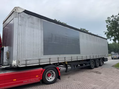 Schmitz Cargobull N/A 3 ass schuifzeilen oplegger Coil goot