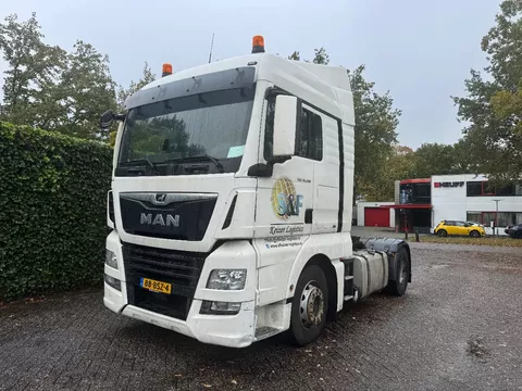 MAN TGX 18.460 Motor defect!