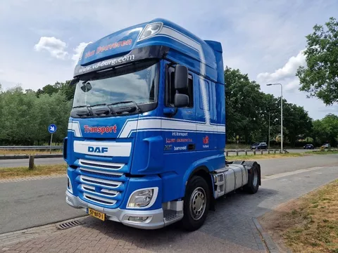 DAF XF 460 Superspace. 1