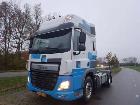 DAF CF 440 Spacecab.