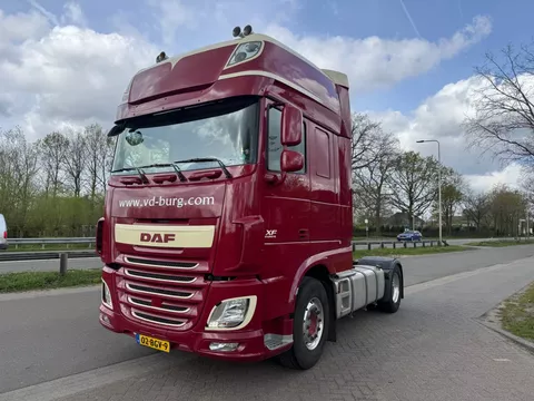 DAF XF 440 Superspace Drum compressor