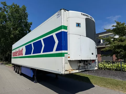 Schmitz Cargobull 3 ass koeloplegger, laadklep, 227
