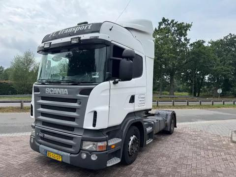 Scania R R380 Low deck. Hefschotel.