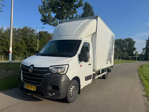 Renault Master Bakwagen met laadklep
