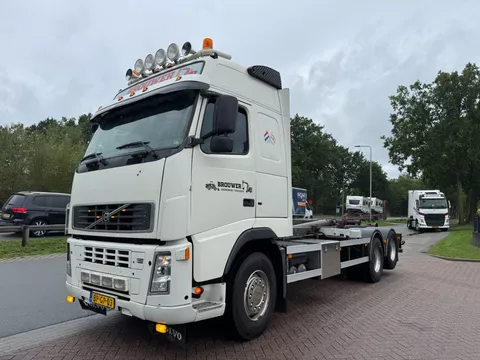 Volvo FH 12.460 6 X 2 CONTAINERAUTO