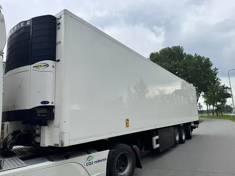 Pacton Z3-002 3 ass koeloplegger Stuuras Laadklep