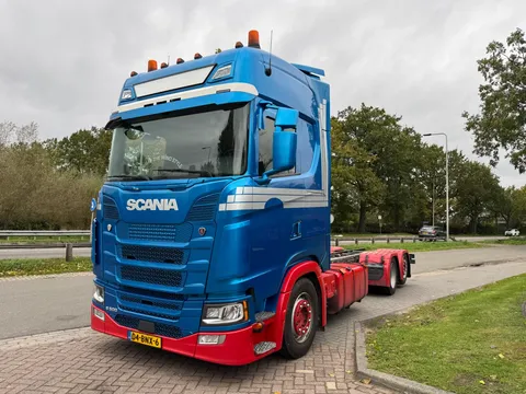 Scania S 6 x 2 Chassis cabine Retarder